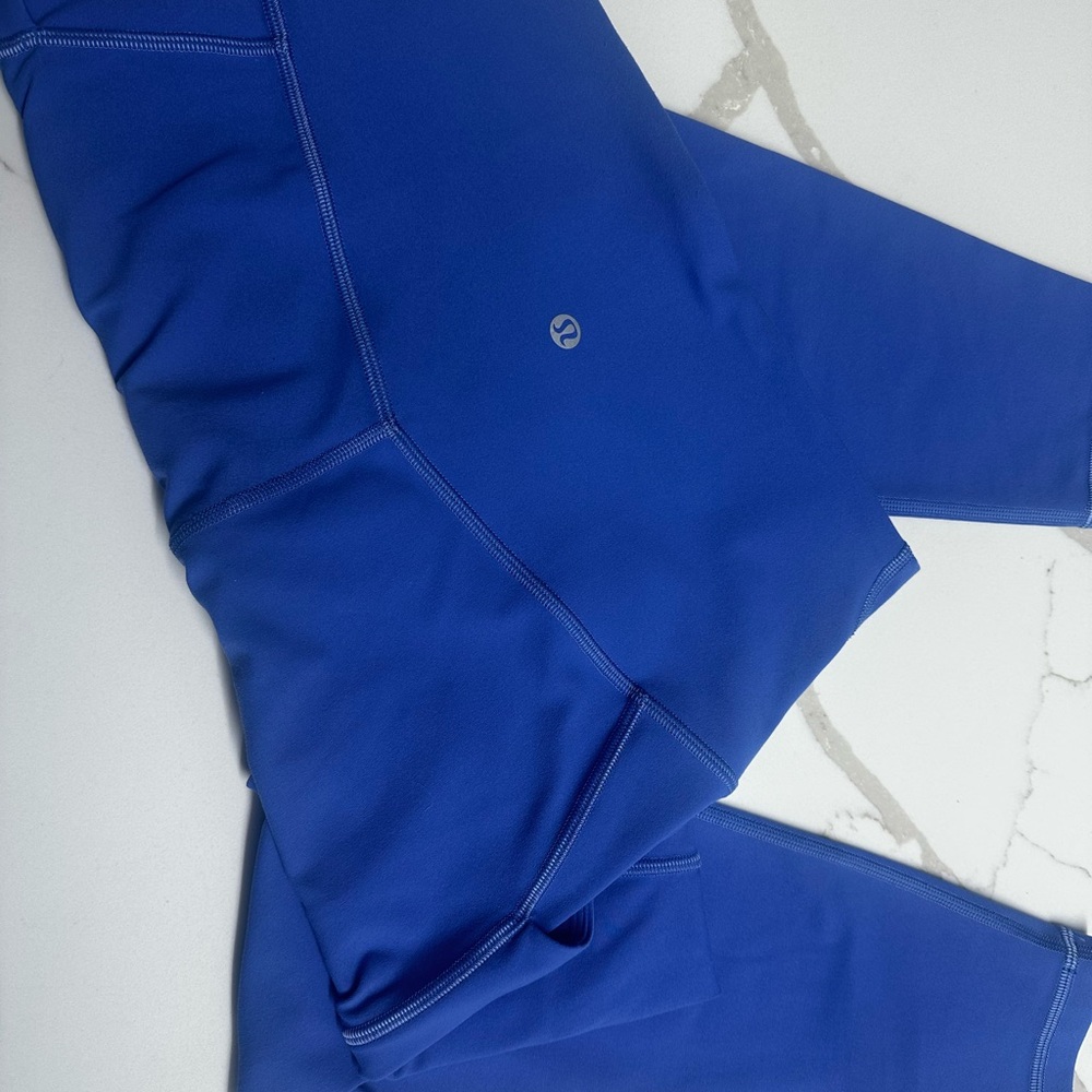 Lululemon Blue/ Purple Leggings Size 8 -28’ inseam